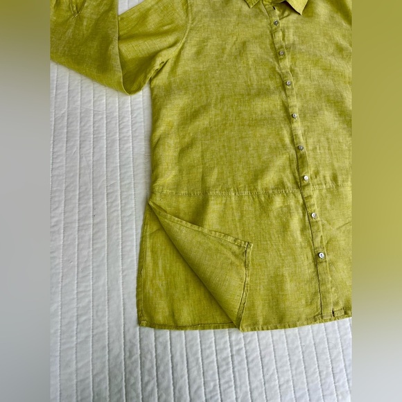Tahari 100% Linen Roll Tab Sleeves Shirt, vibrant yellowish green color Size L - Picture 6 of 7